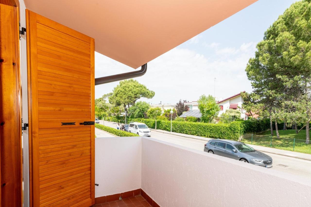 Sole B Appartement Bibione Buitenkant foto